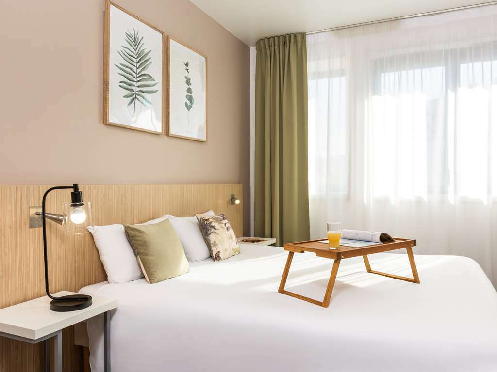 Aparthotel Adagio Access Nice Garibaldi Oda fotoğraf