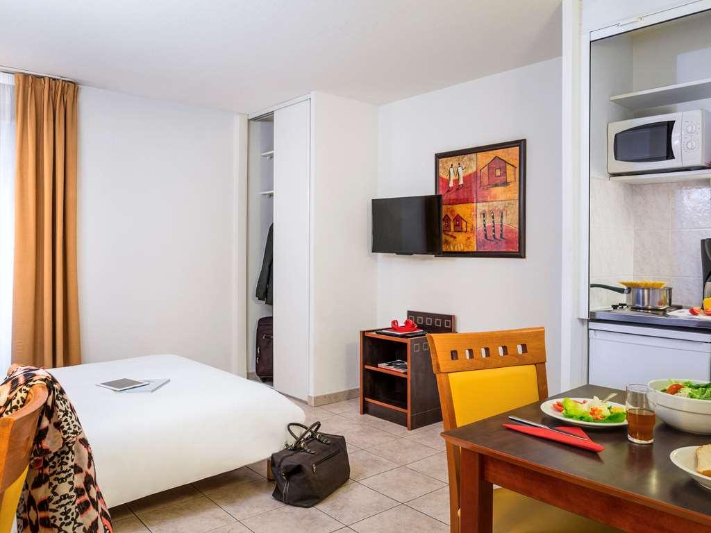 Aparthotel Adagio Access Nice Garibaldi Oda fotoğraf